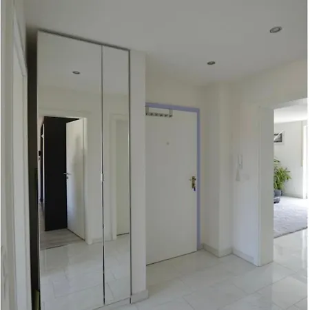 Invitee Apartament